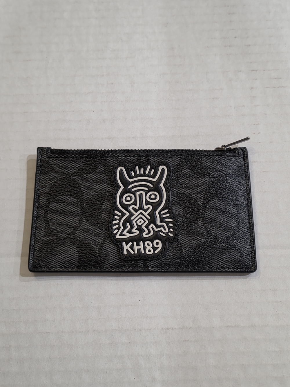 COACH X KEITH HARING MONSTER CHARCOAL/BLACK ZIP CARD CASE